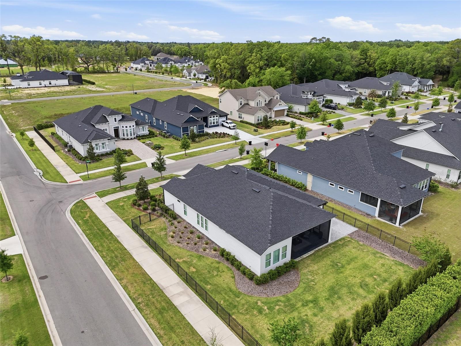 OAKMONT PH 3 PB 35 PG 60 - Residential