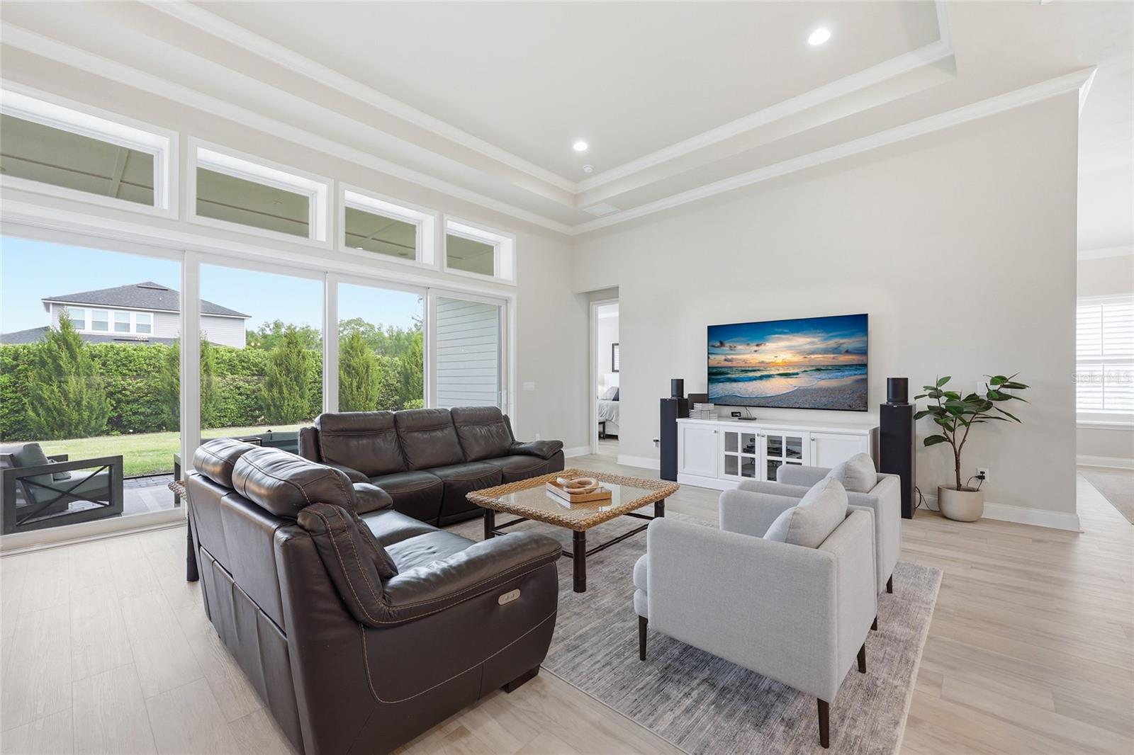 OAKMONT PH 3 PB 35 PG 60 - Residential