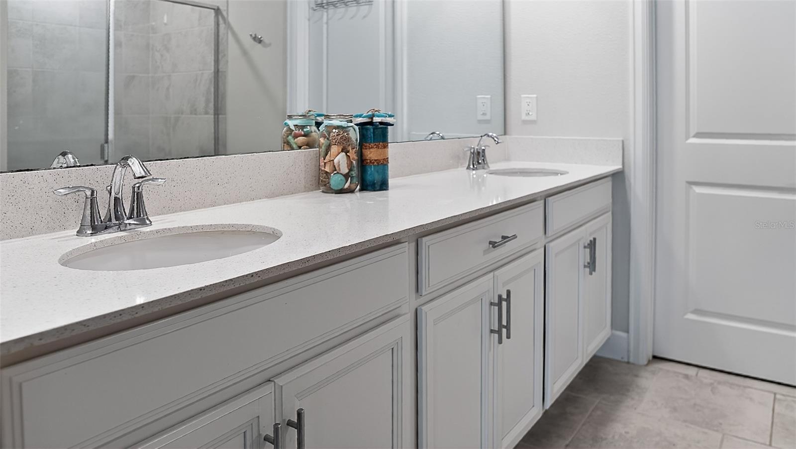 STONEYBROOK HILLS - Residential