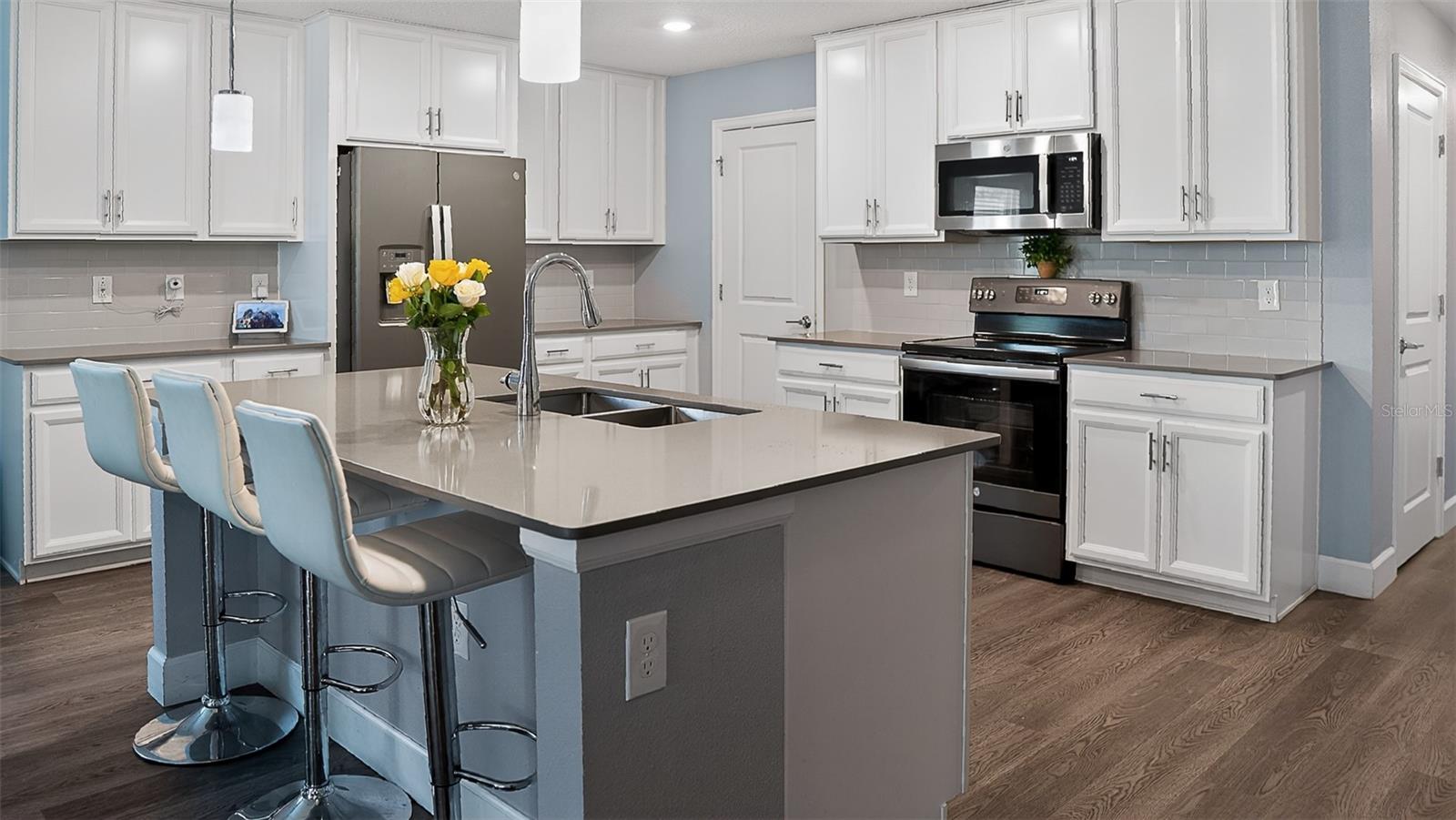 STONEYBROOK HILLS - Residential