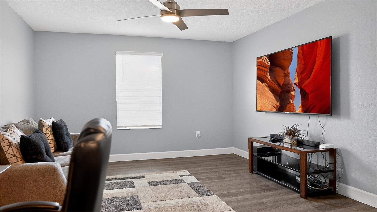 STONEYBROOK HILLS - Residential