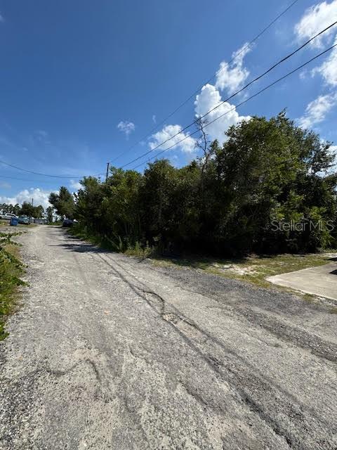 WALNUT AVENUE