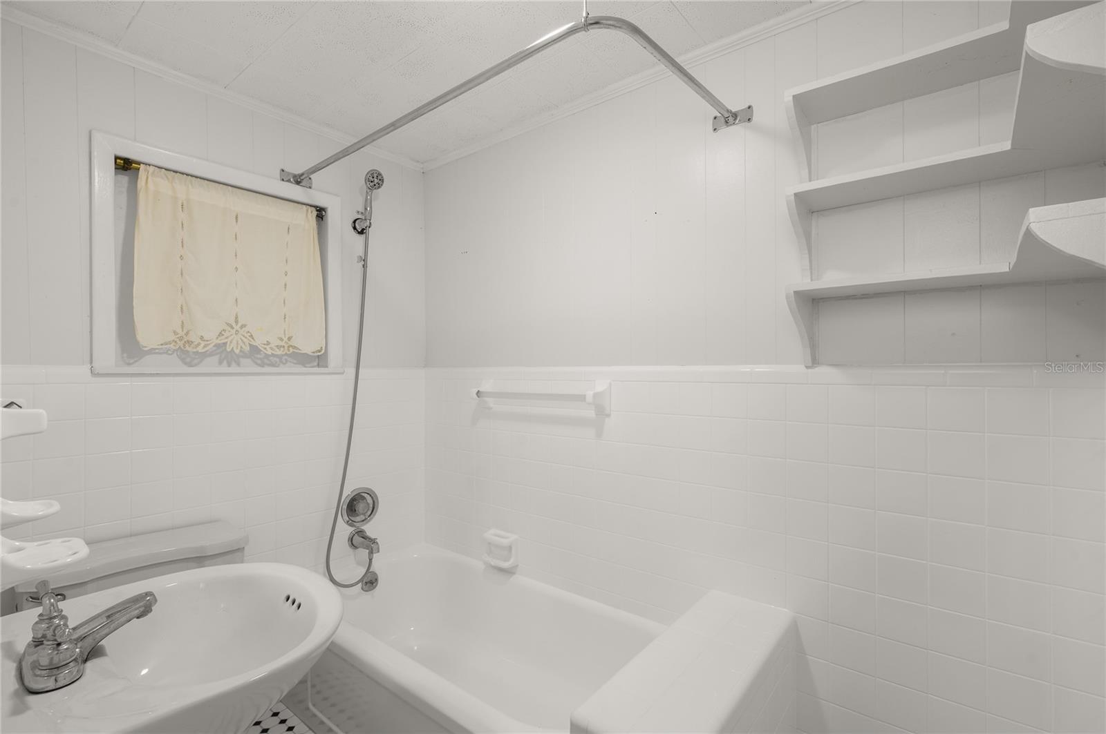 G T SMITH SUB - Residential