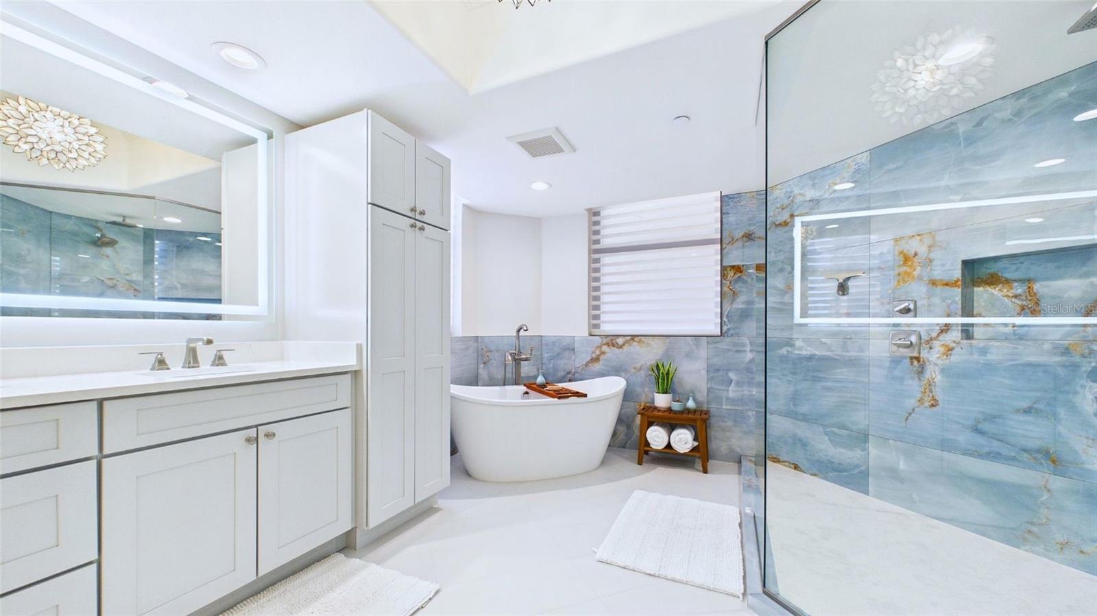 WATER CLUB 01 AT LONGBOAT KEY - Residential