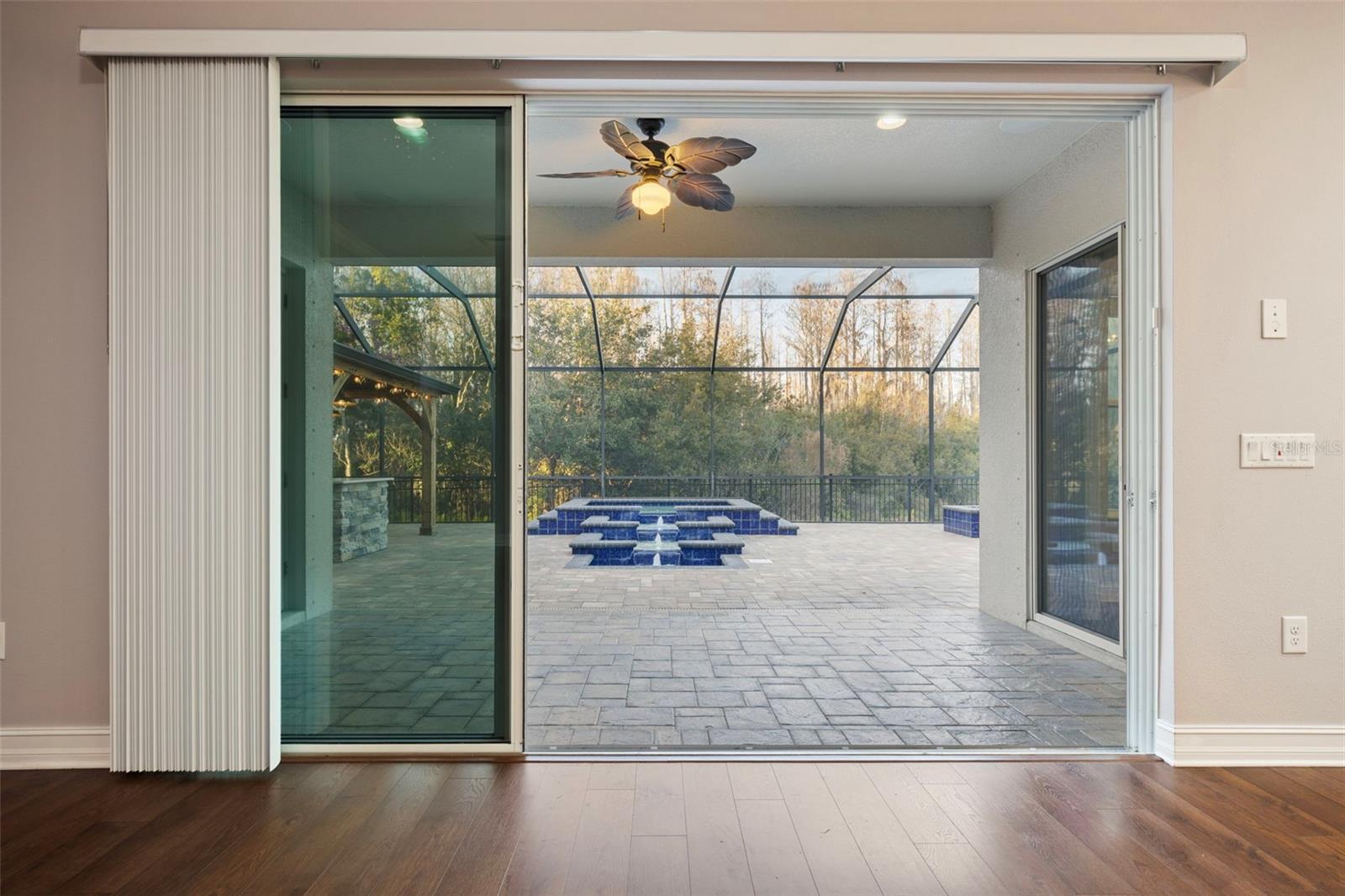 PROMENADE AT LAKE PARK PH - Residential