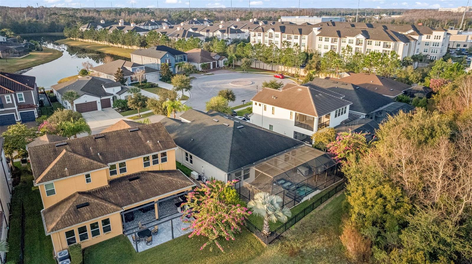 PROMENADE AT LAKE PARK PH - Residential