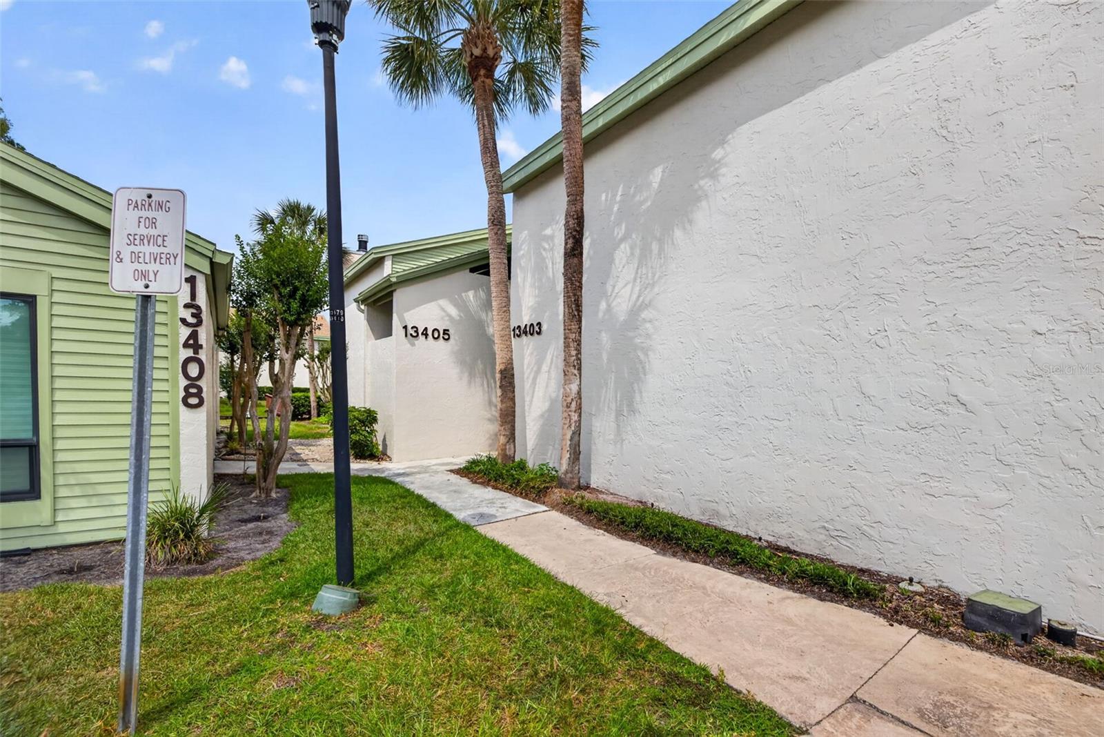 CARROLLWOOD VILLAGE PINE LAKE - Residential