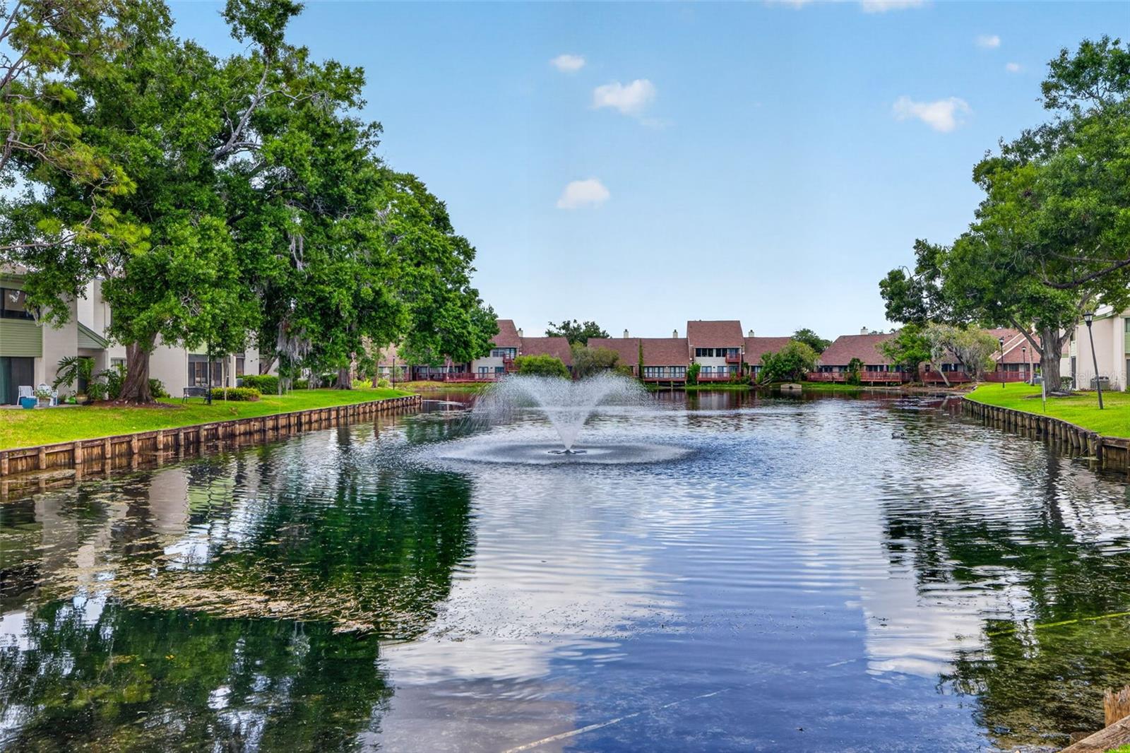 CARROLLWOOD VILLAGE PINE LAKE - Residential