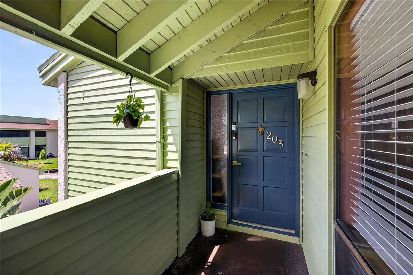 CARROLLWOOD VILLAGE PINE LAKE - Residential
