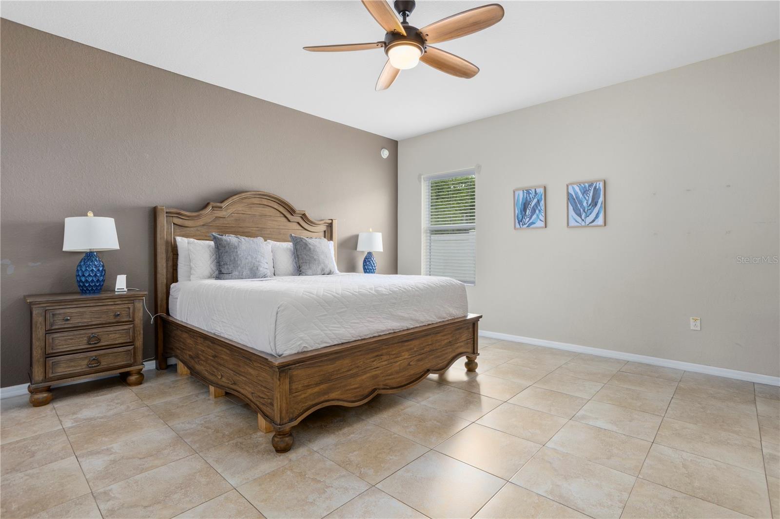 TOWNE PARK ESTATES - Residential