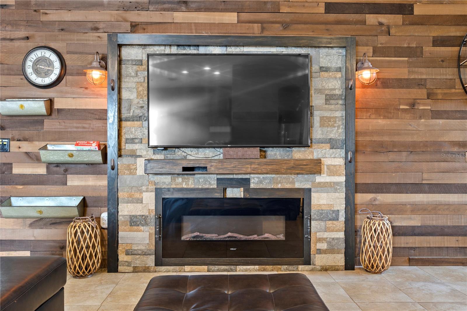 TOWNE PARK ESTATES - Residential