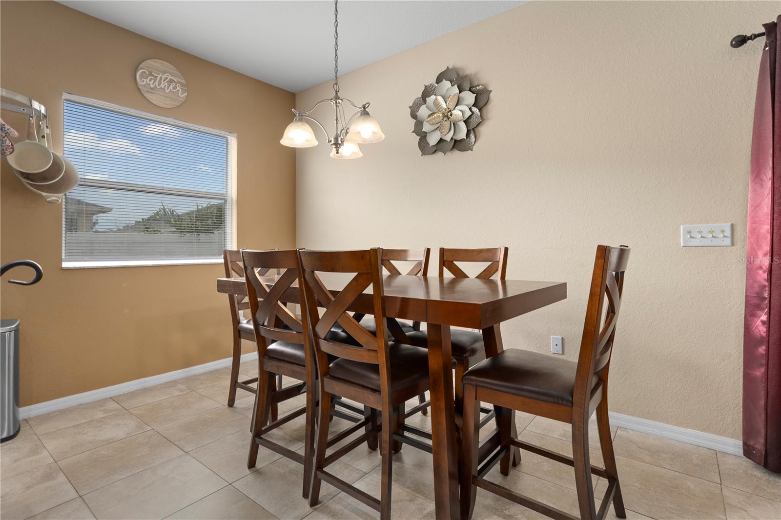 TOWNE PARK ESTATES - Residential