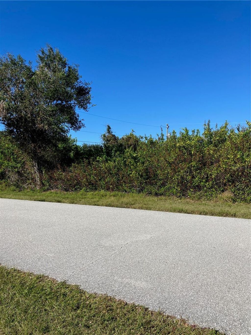 Photo of 11048 Grafton Avenue, Englewood, FL 34224 (MLS # C7502311)