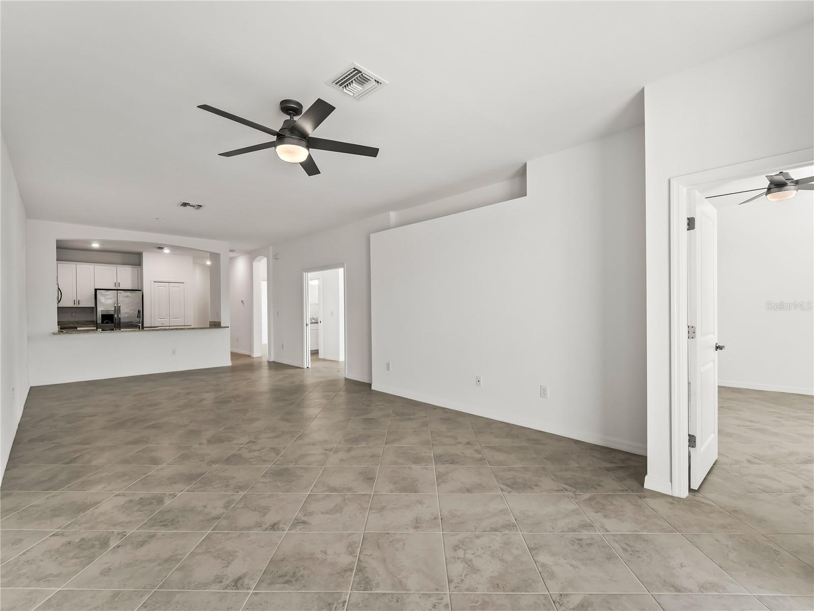 BISCAYNE LNDG - Residential