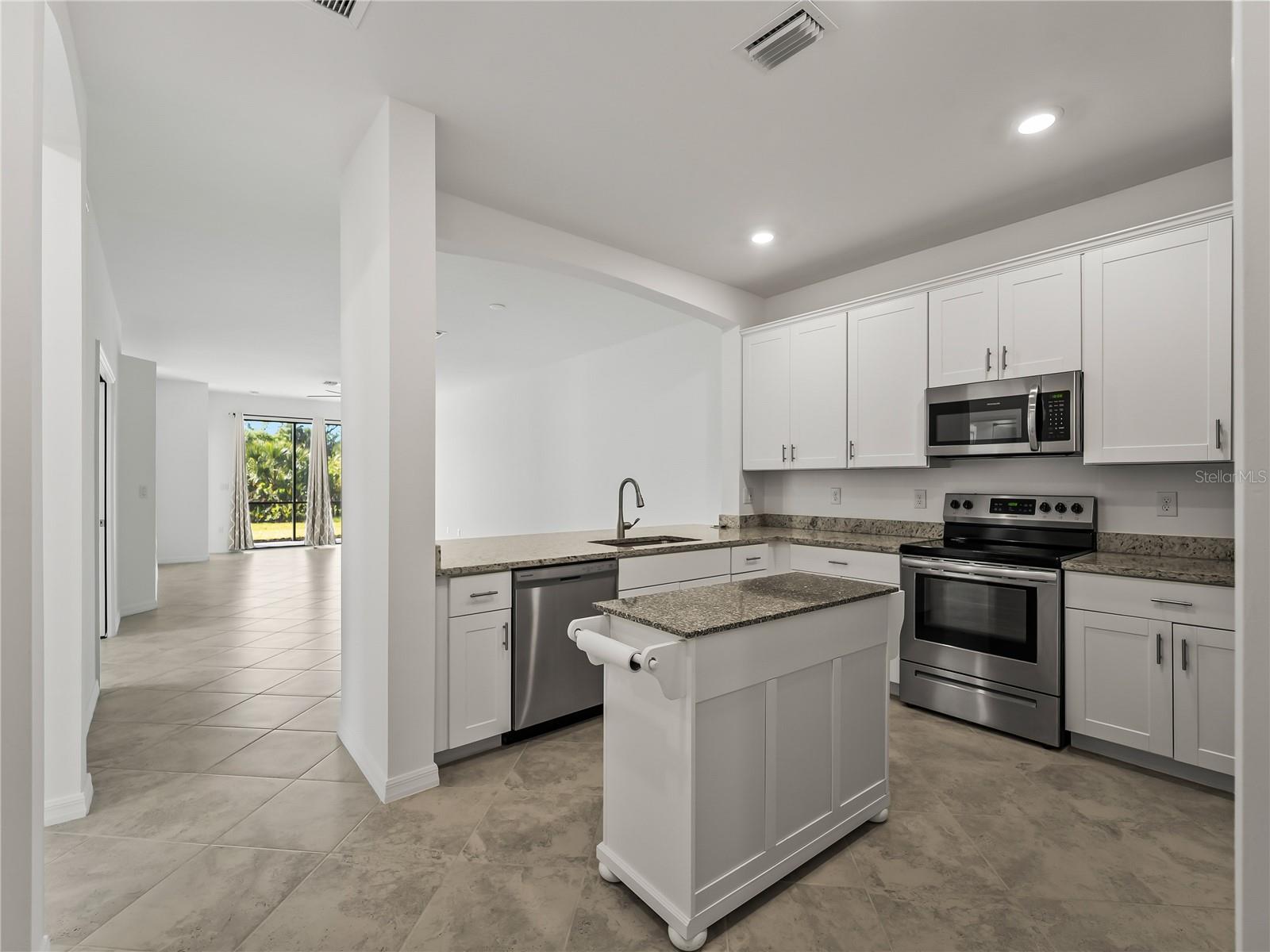 BISCAYNE LNDG - Residential