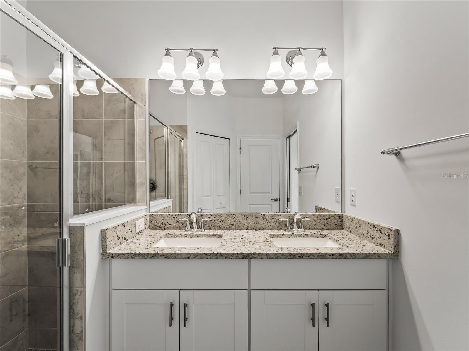 BISCAYNE LNDG - Residential