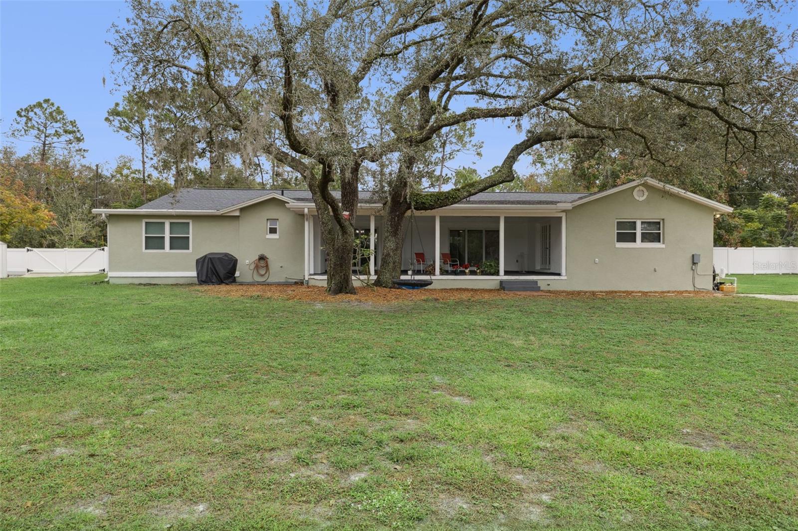 SANFORDS SUBSTANTIAL FARMS - Residential