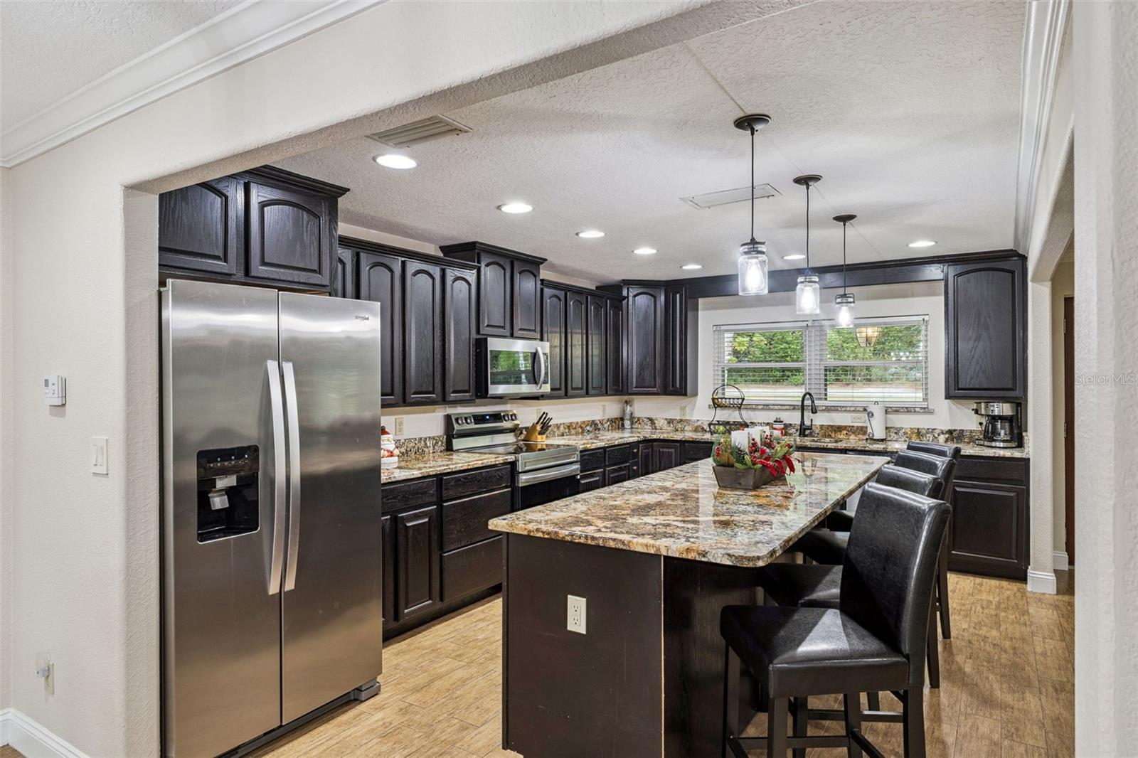 SANFORDS SUBSTANTIAL FARMS - Residential