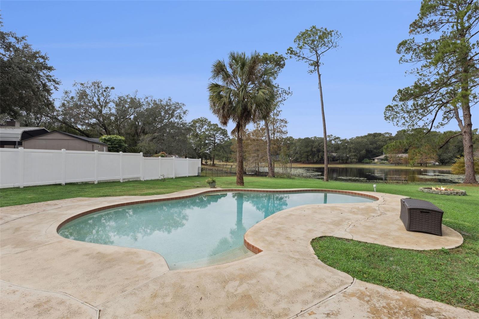 SANFORDS SUBSTANTIAL FARMS - Residential