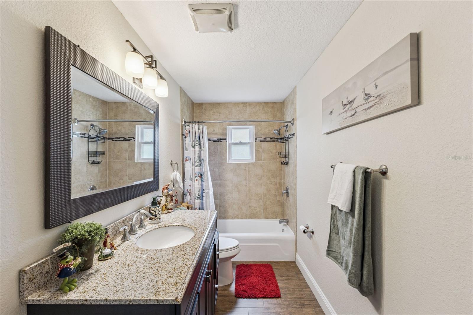 SANFORDS SUBSTANTIAL FARMS - Residential