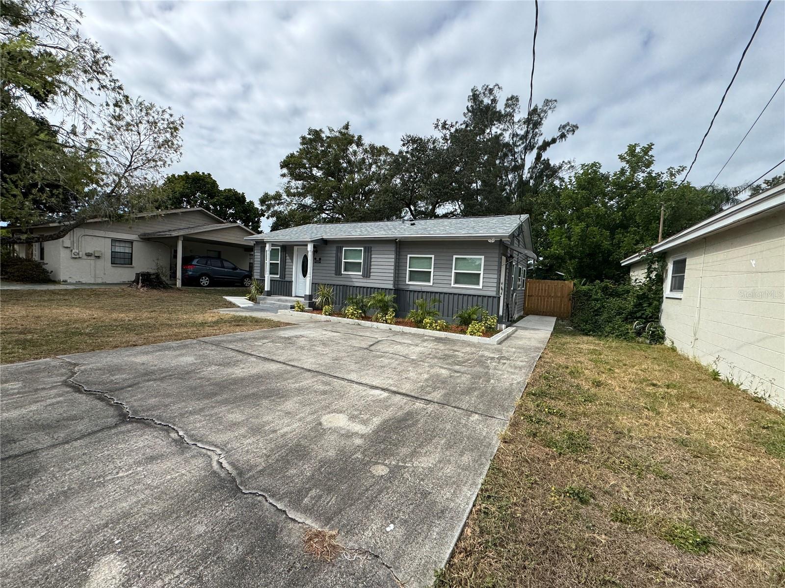 LEALMAN HIGHLANDS 2 - Residential Lease