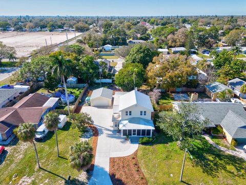 A home in BRADENTON