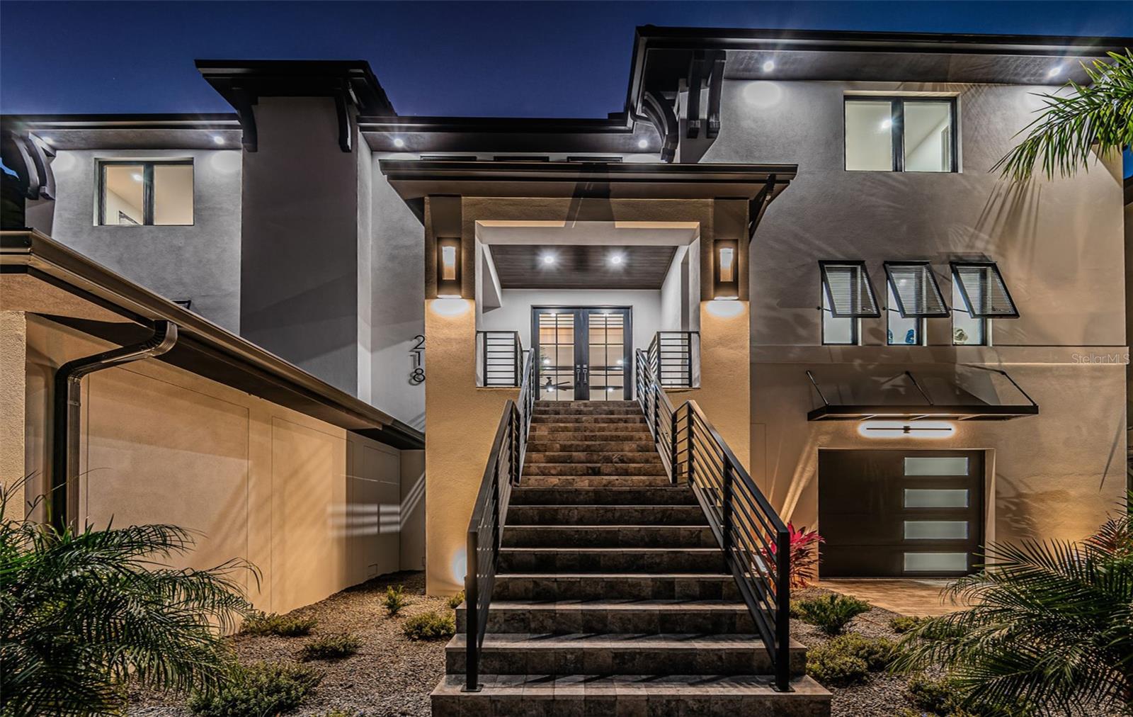 REDINGTON SHORES YACHT & TENNIS CLUB - Residential