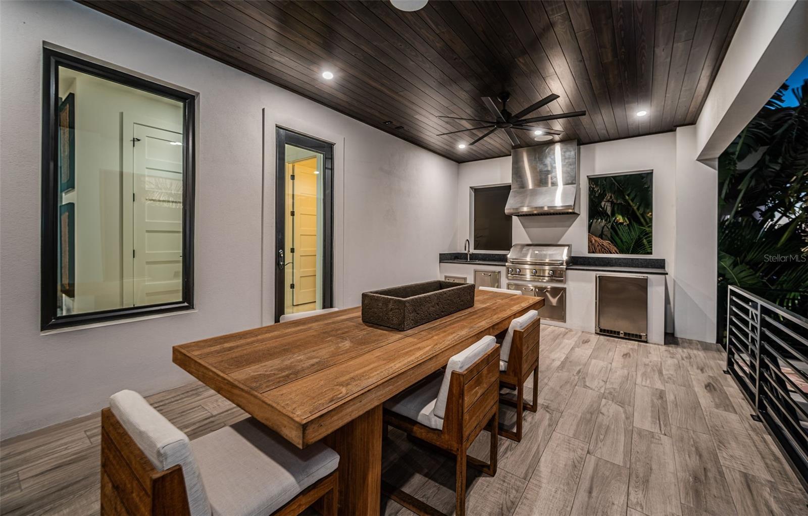 REDINGTON SHORES YACHT & TENNIS CLUB - Residential