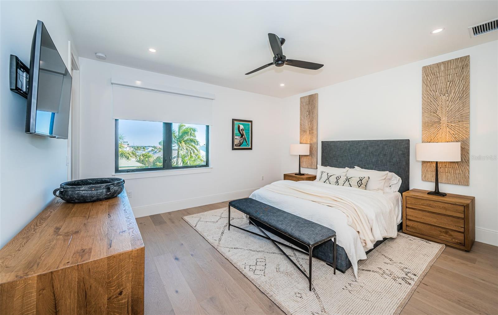 REDINGTON SHORES YACHT & TENNIS CLUB - Residential