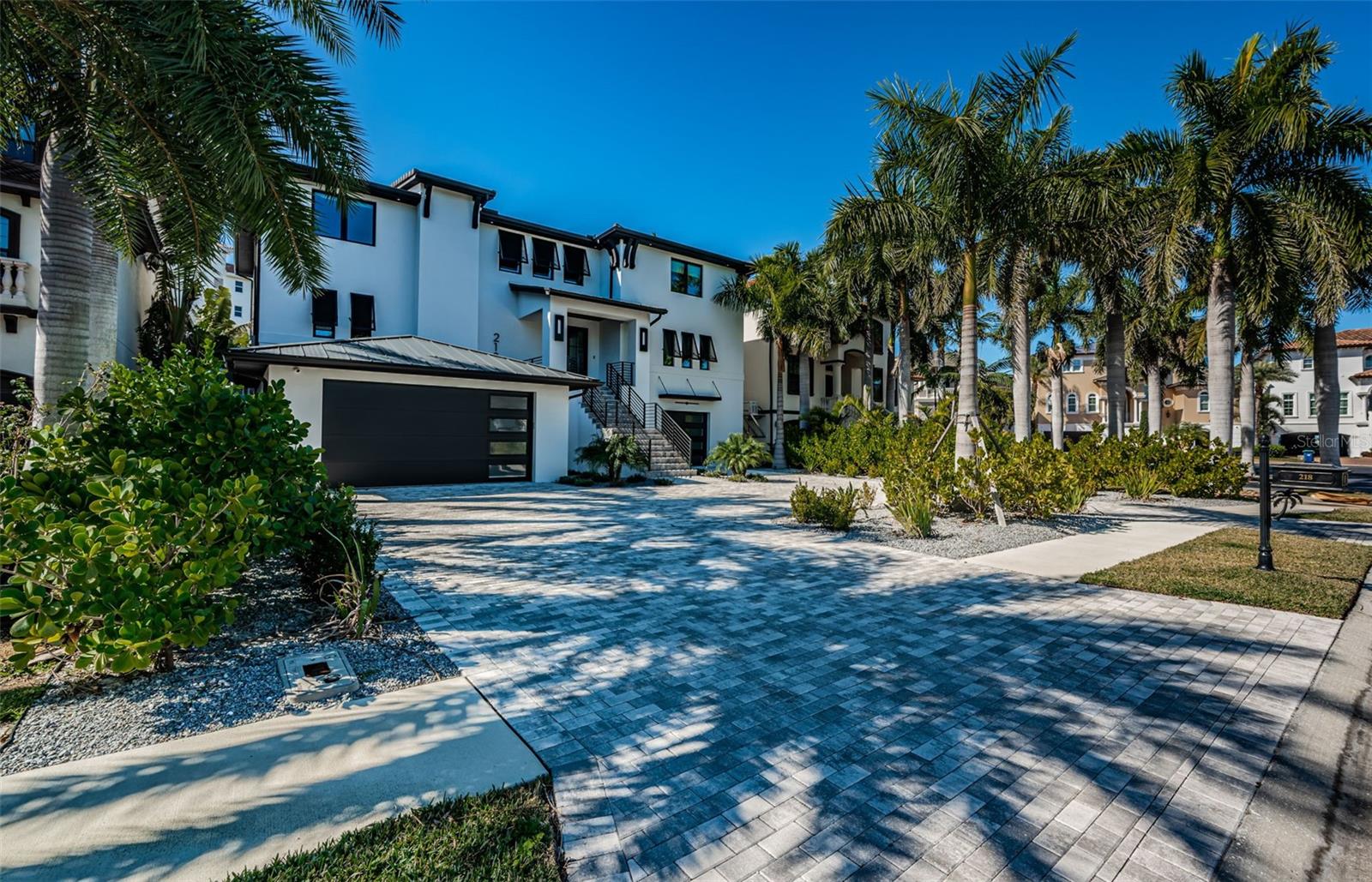 REDINGTON SHORES YACHT & TENNIS CLUB - Residential