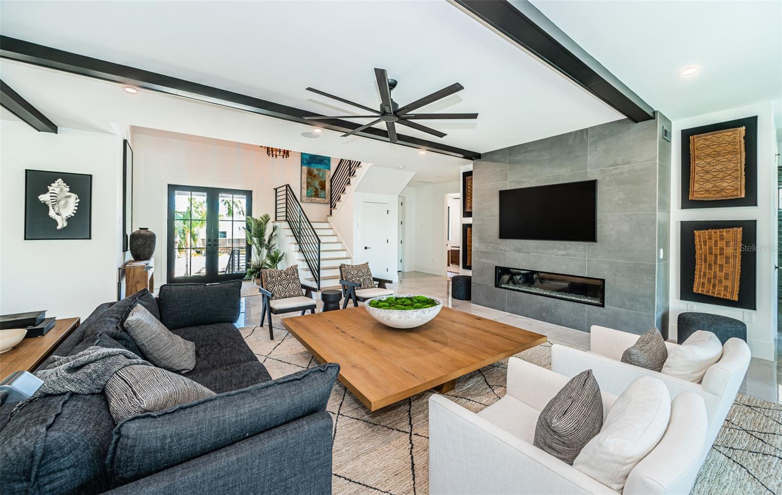 REDINGTON SHORES YACHT & TENNIS CLUB - Residential