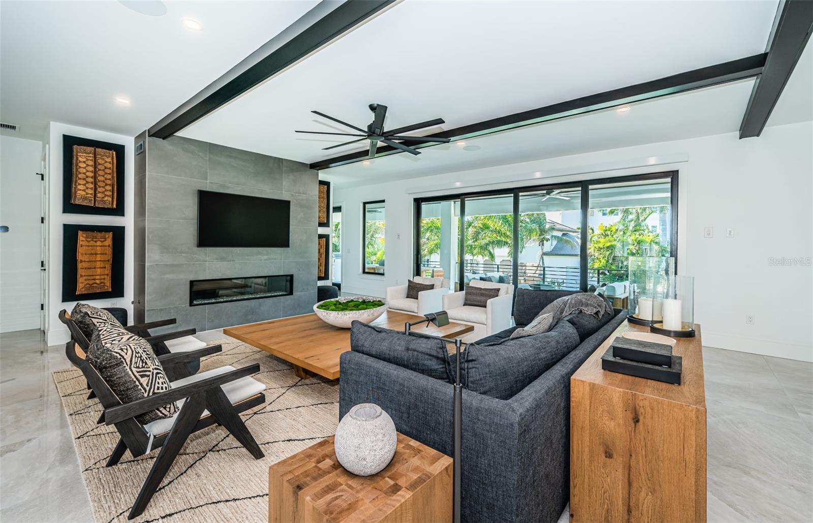 REDINGTON SHORES YACHT & TENNIS CLUB - Residential