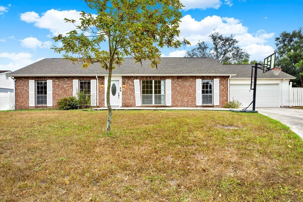 Photo of 1909 Lido Drive, Brandon, FL 33511 (MLS # TB8429863)