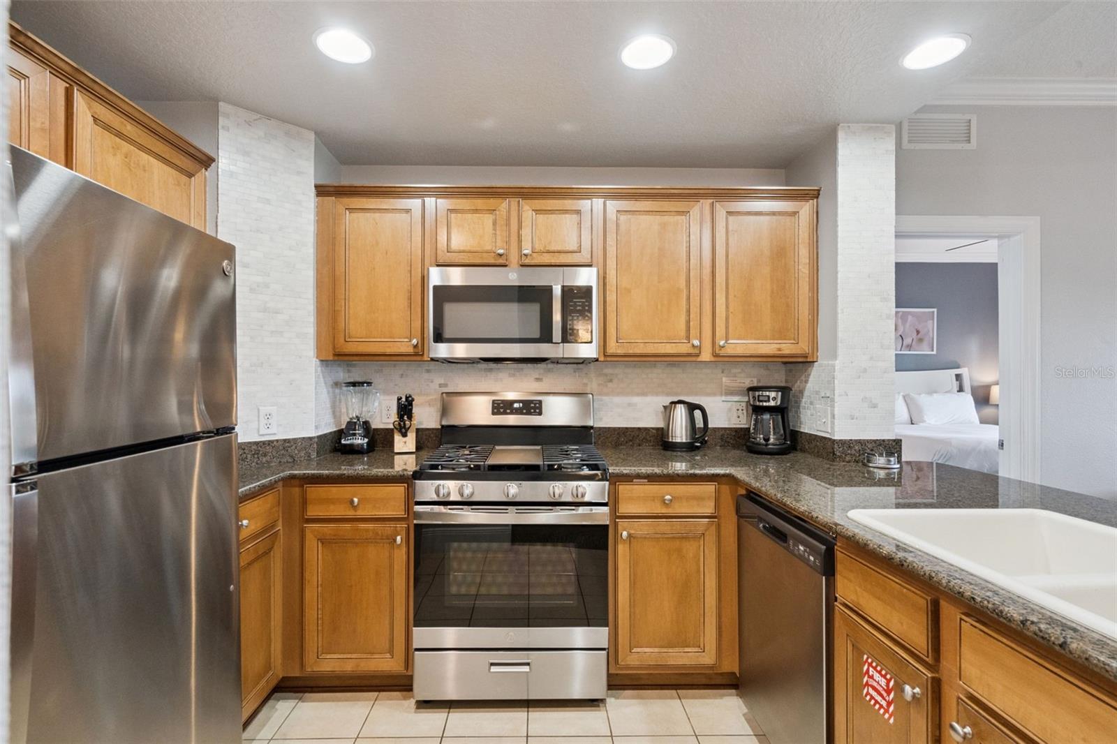 HERITAGE CROSSING CONDO PH 12 - Residential