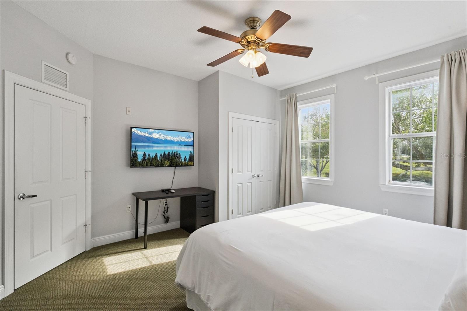 HERITAGE CROSSING CONDO PH 12 - Residential