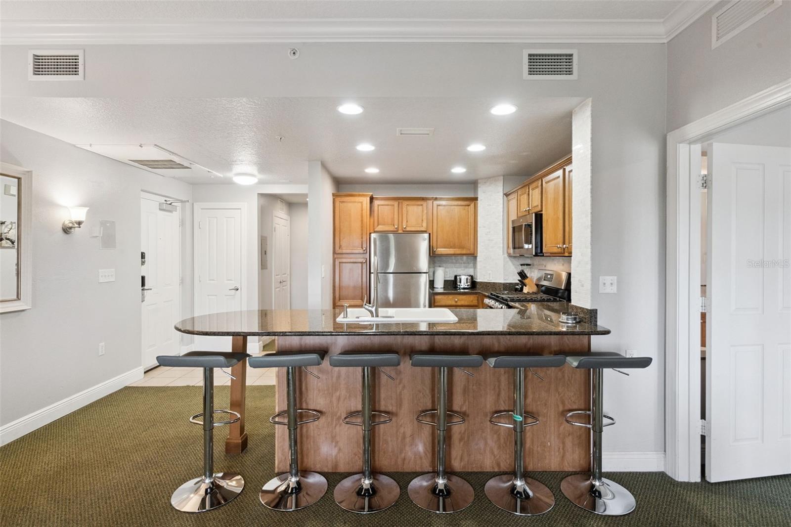 HERITAGE CROSSING CONDO PH 12 - Residential