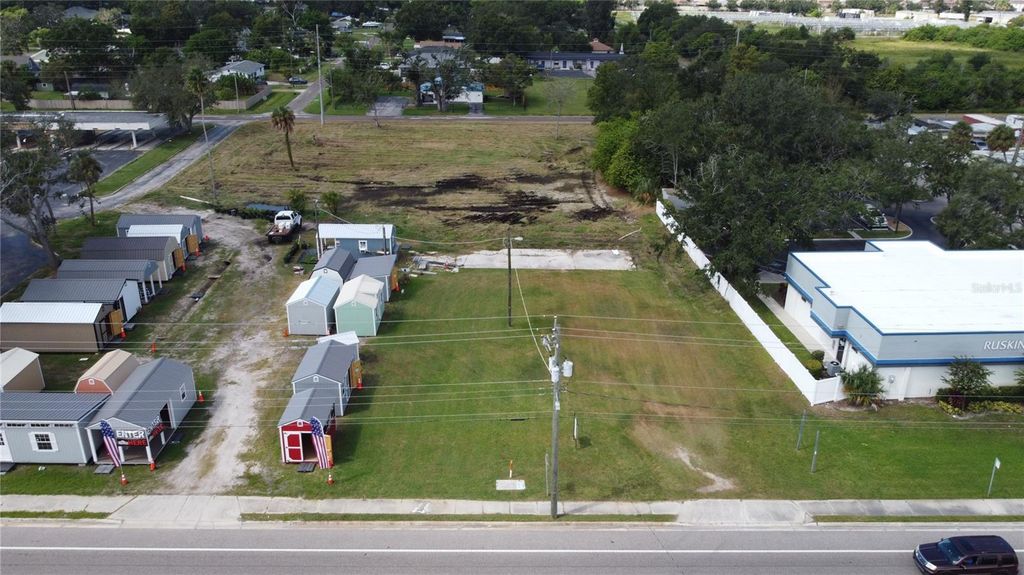 Photo of 610 N Us Highway 41, Ruskin, FL 33570 (MLS # TB8432093)