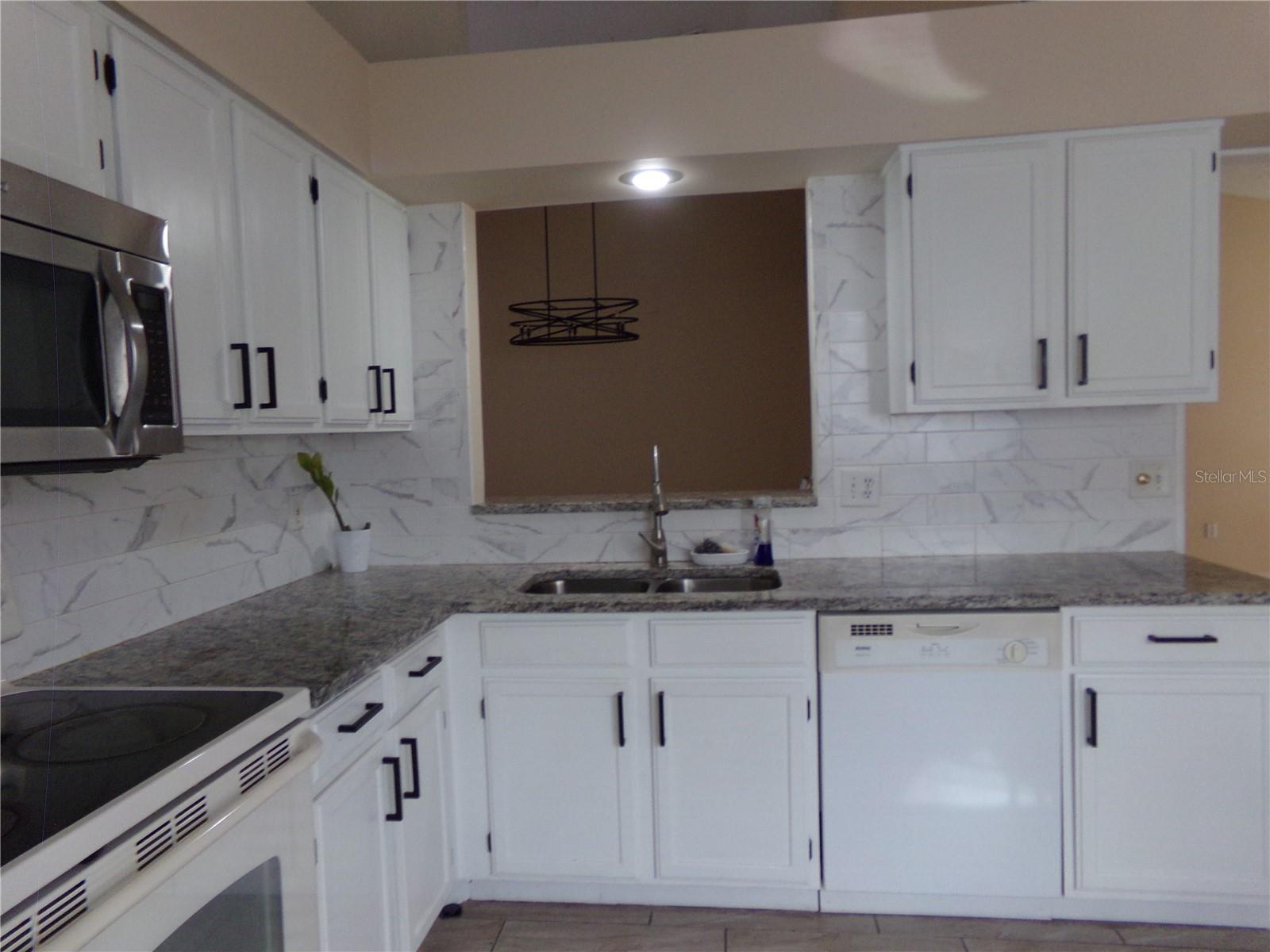 ALAFAYA WOODS PH 12B - Residential Lease