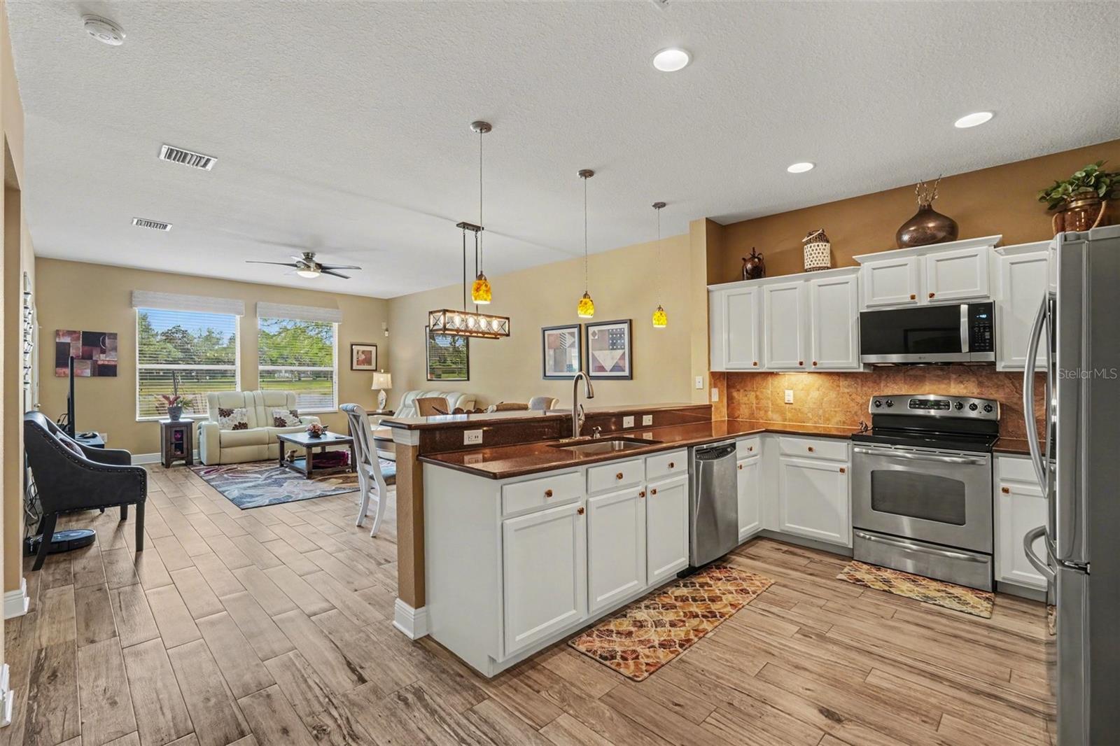 GULFWINDS - Residential