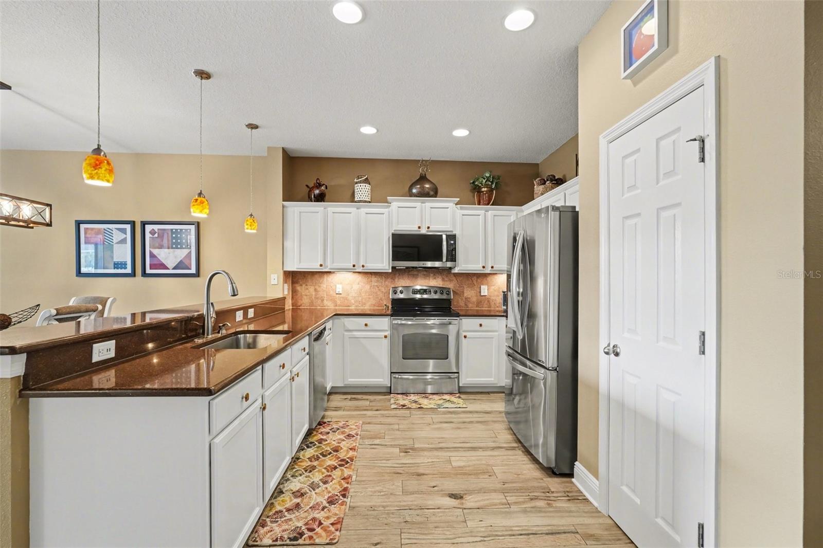 GULFWINDS - Residential