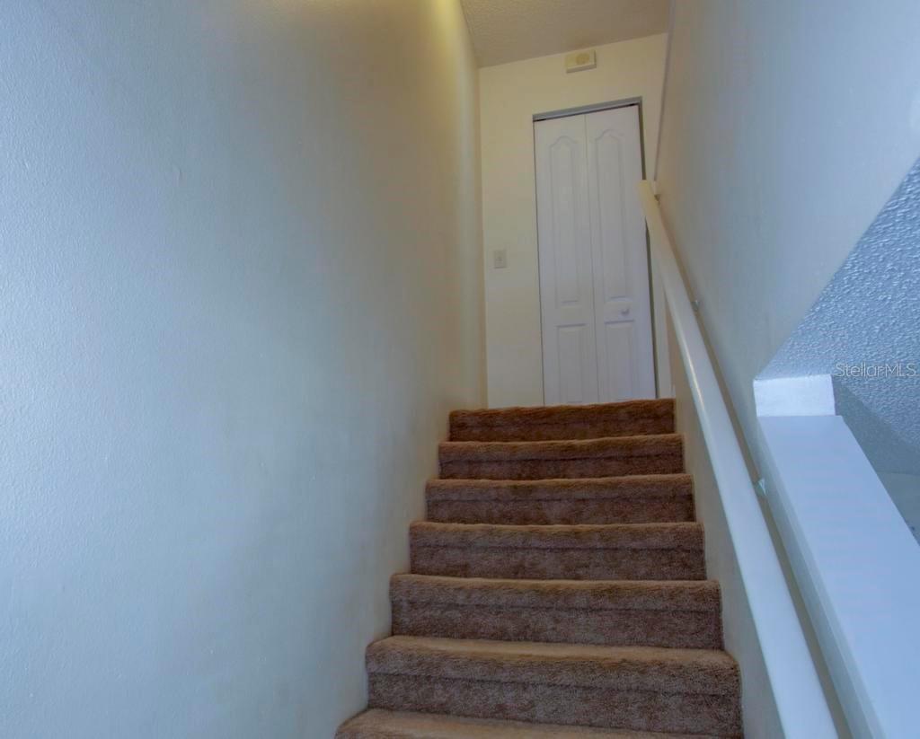 THE TWNHMS AT KENSINGTON PH - Residential Lease