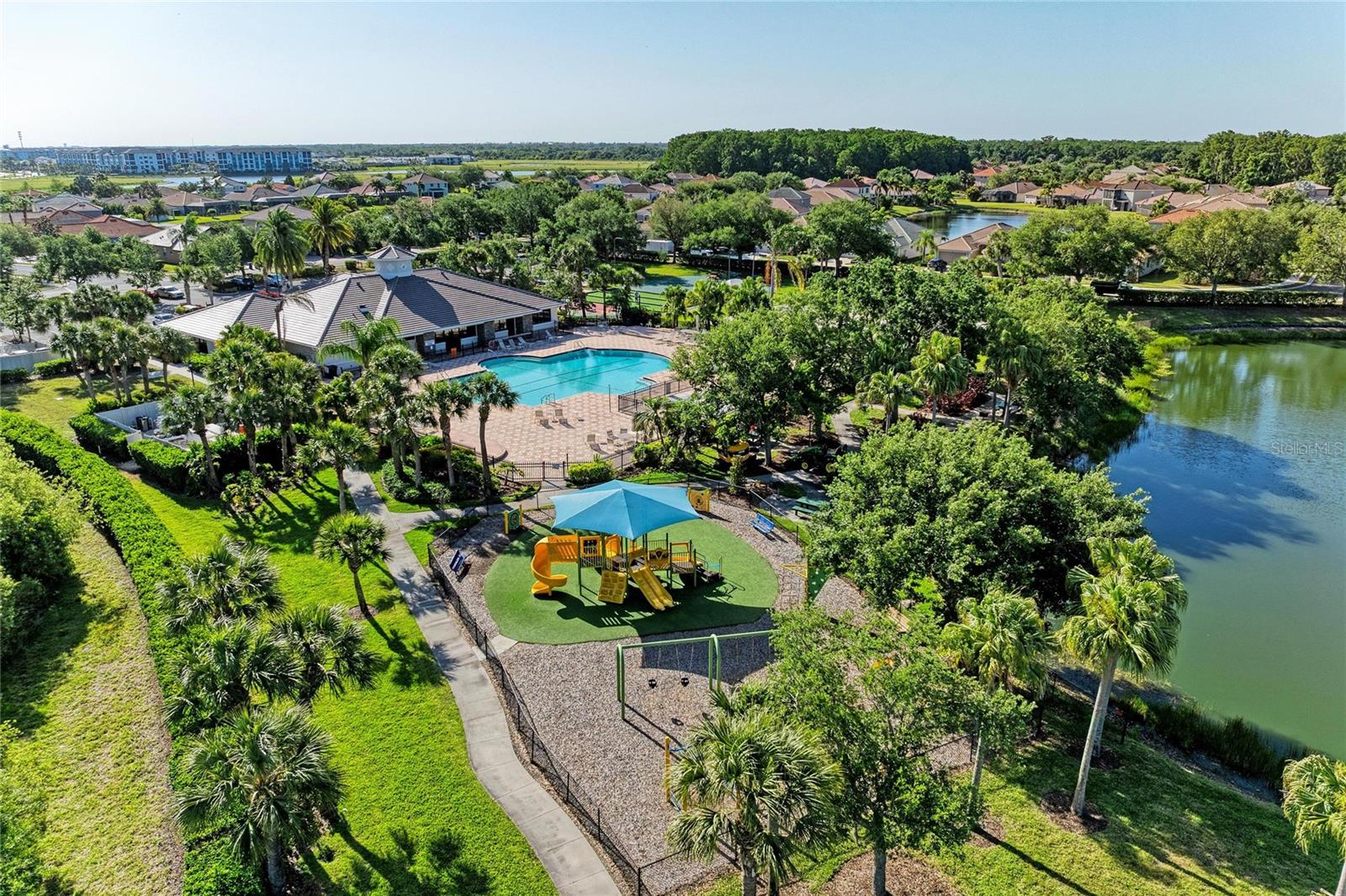 STONEYBROOK AT HERITAGE HARBOUR D-1 - Residential