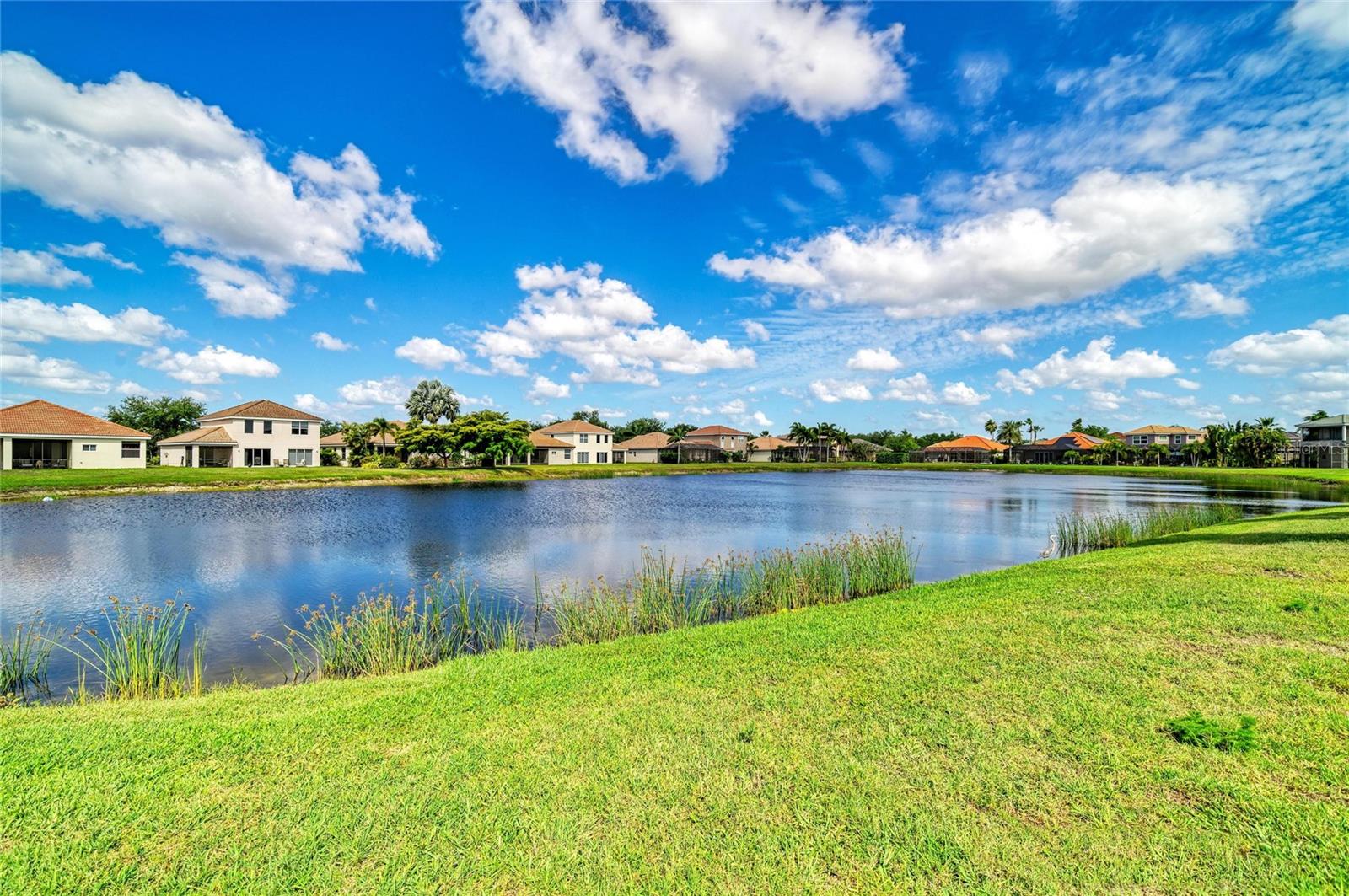 STONEYBROOK AT HERITAGE HARBOUR D-1 - Residential