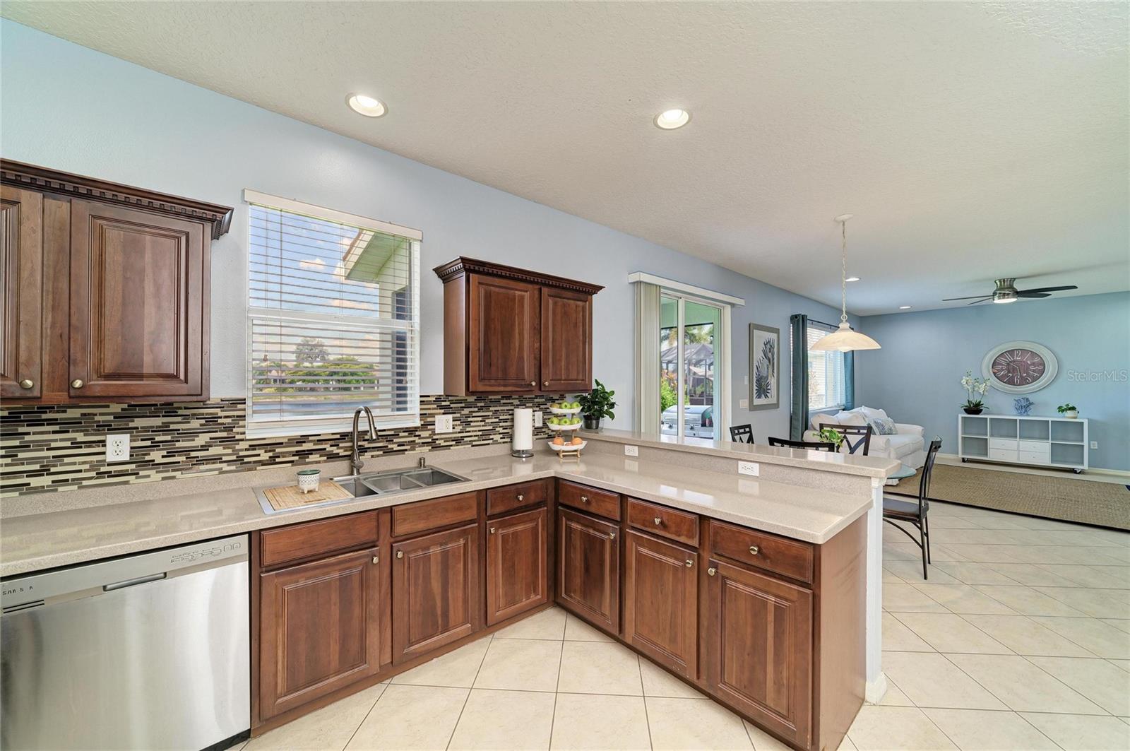 STONEYBROOK AT HERITAGE HARBOUR D-1 - Residential