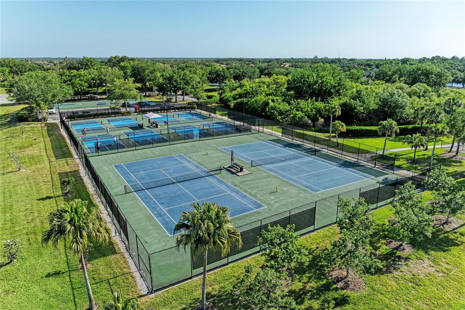 STONEYBROOK AT HERITAGE HARBOUR D-1 - Residential