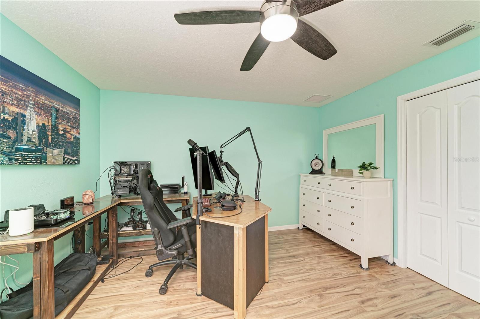 STONEYBROOK AT HERITAGE HARBOUR D-1 - Residential