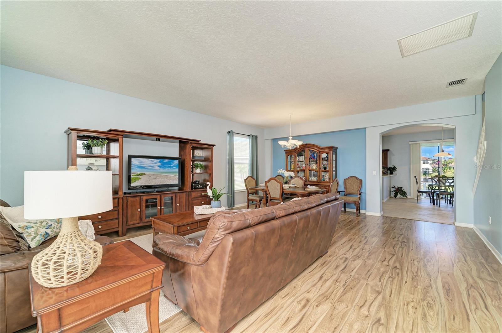 STONEYBROOK AT HERITAGE HARBOUR D-1 - Residential