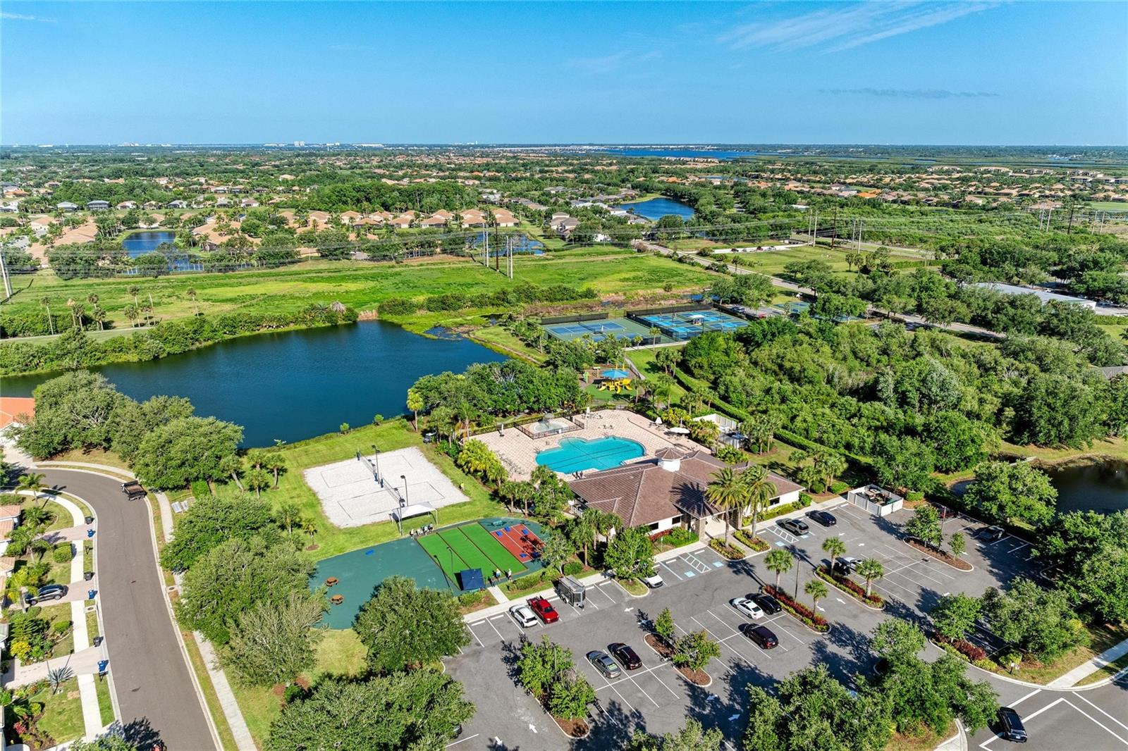 STONEYBROOK AT HERITAGE HARBOUR D-1 - Residential