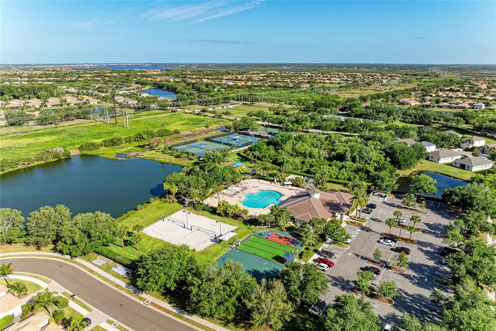 STONEYBROOK AT HERITAGE HARBOUR D-1 - Residential