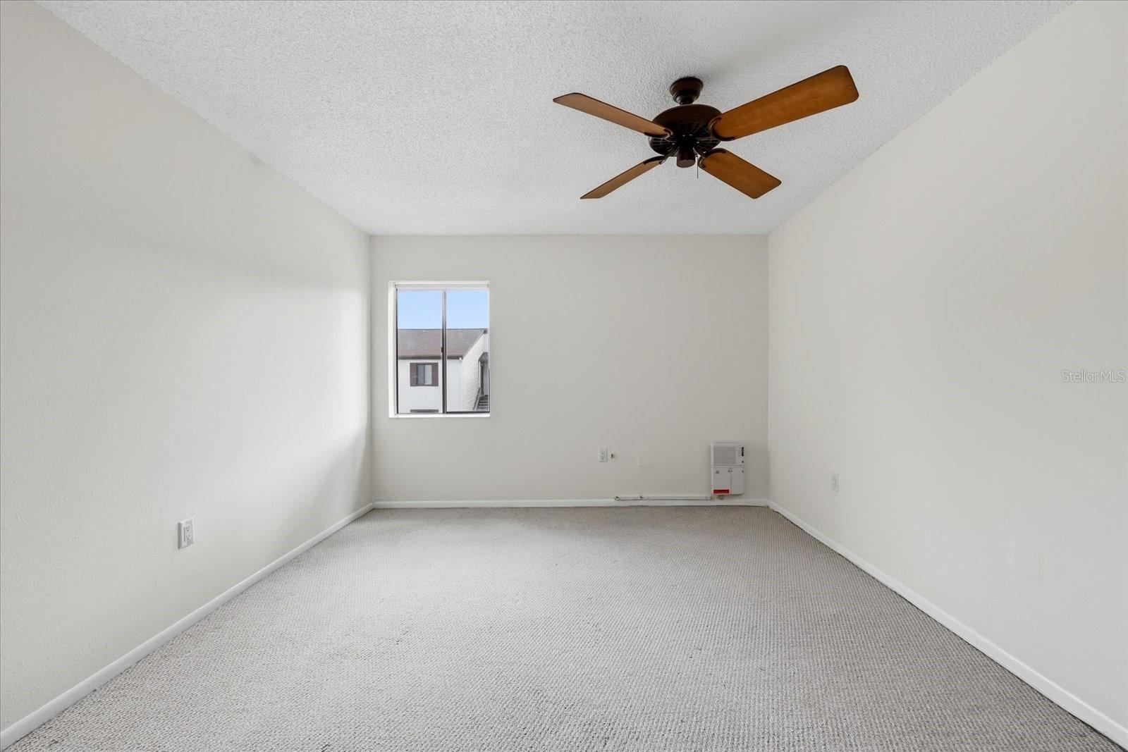 PEPPERTREE LAKE CONDO - Residential